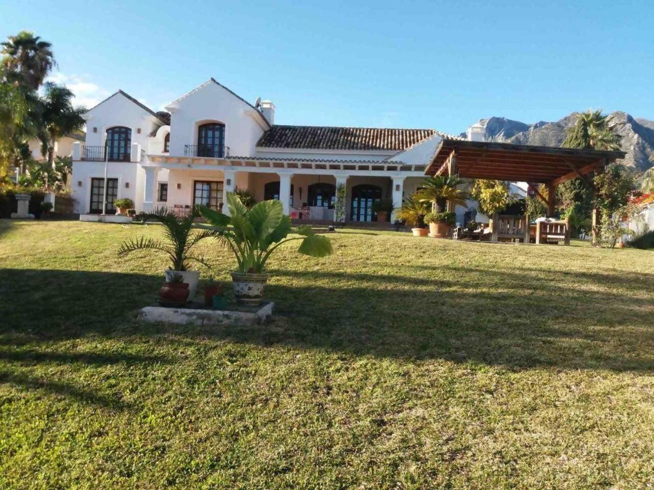 Villa Casa Sol Encantadora Villa Con Piscina Марбелья Экстерьер фото